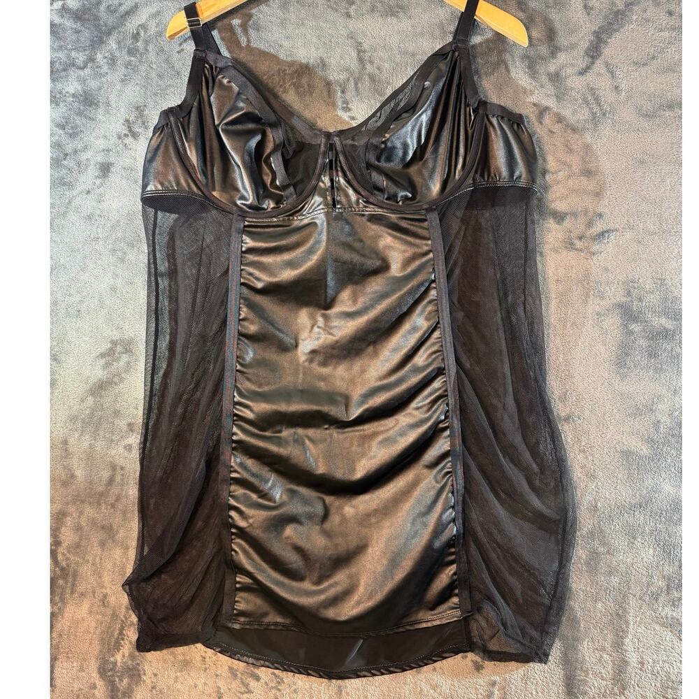 Torrid Curve 4 4X Black Faux Leather Mesh Underwire Chemise Lingerie Bodysuit